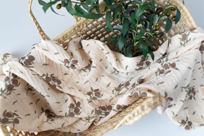 Zeytin Desenli Müslin Örtü "Healthy Olive" - Görsel 3