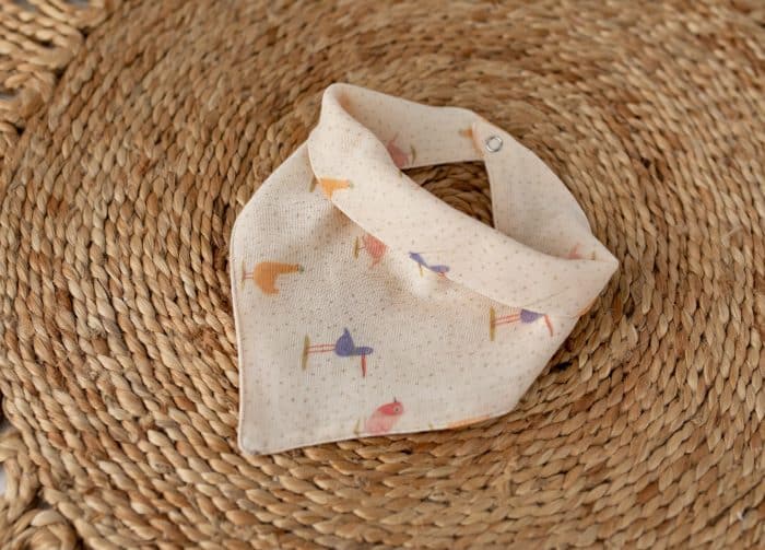 5W3A5907 Kuş Desenli Müslin Önlük "Birdie" - Görsel 1