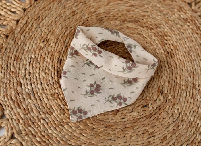 Zeytin Desenli Müslin Önlük "Healthie Olive" - Görsel 1