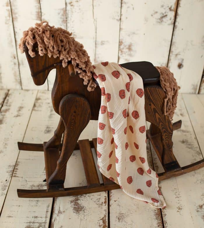 Köpek Desenli Müslin Örtü "Curly Dog" - Görsel 2