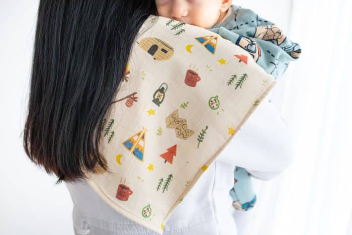 5W3A5129 Kamp Desenli Müslin Omuz Örtüsü (Alezli) - Görsel 1