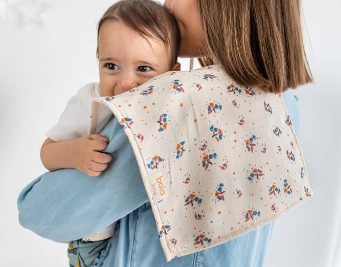 Çiçek Desenli Müslin Omuz Örtüsü (Alezli) - Görsel 1