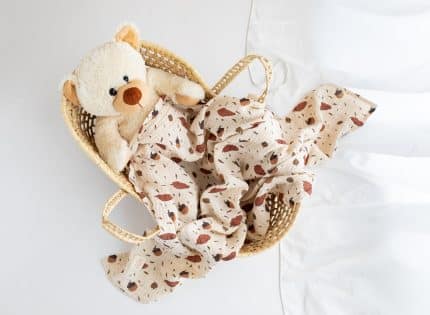 Meşe Palamudu Müslin Örtü "Friendly Acorn"