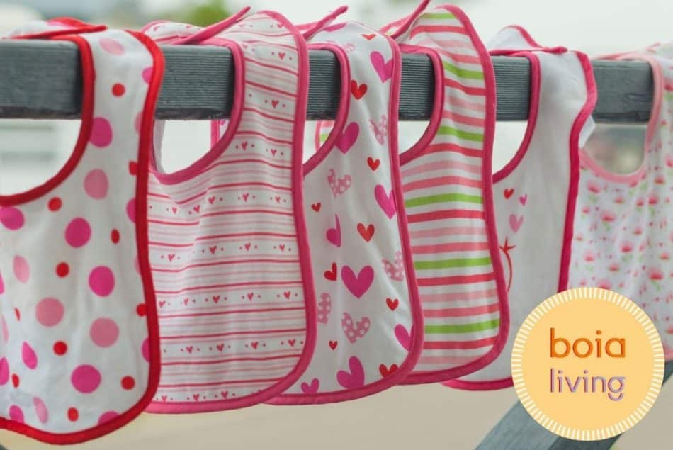 2024 Yılının En Kullanışlı Mama Önlüğü Modellerini Keşfet! 3 kullanisli mama onlugu 3 scaled